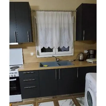 Meteora Mary's Mansion *