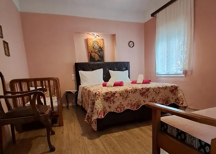 Villa Meteora Mary's Mansion